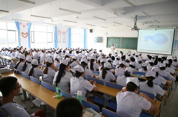 石家庄医学高等专科学校对口辅导班.jpg