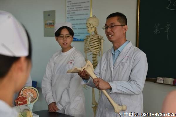 石家庄冀联医学院护理基础实验课.jpg