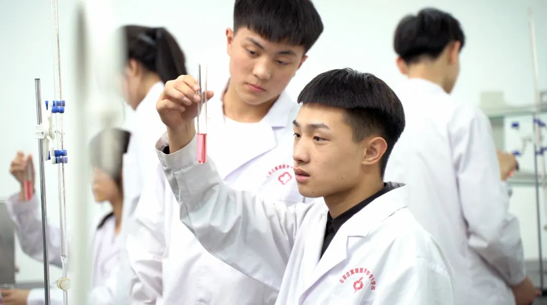 适合初三生报考的六个医学专业推荐-石家庄冀联医学院